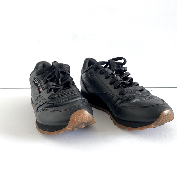 REEBOK Classic Black Runners - Picture 5 of 8